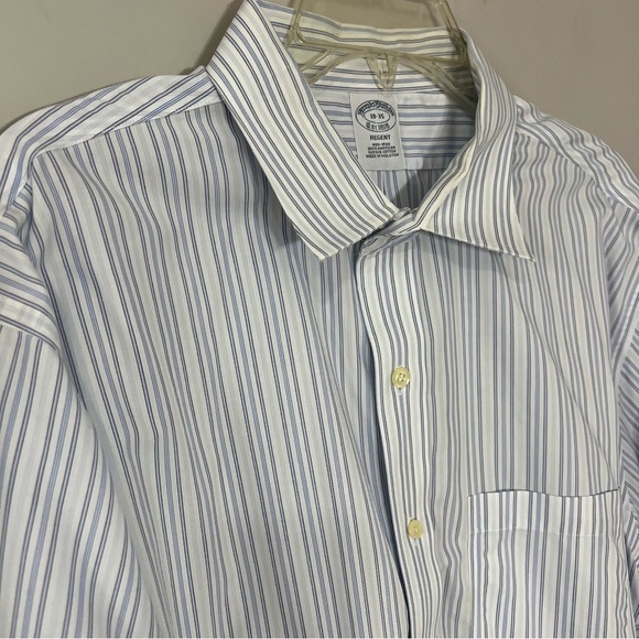 BROOKS BROTHERS REGENT COTTON ORIGINAL POLO Blue Business Striped Button Down - Picture 3 of 10
